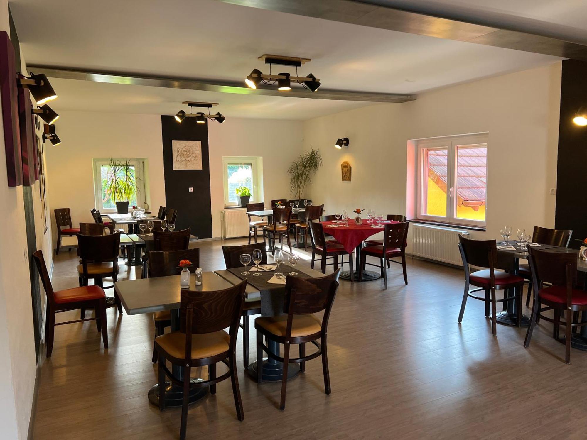 Auberge Restaurant La Roseraie Grandrupt Kültér fotó