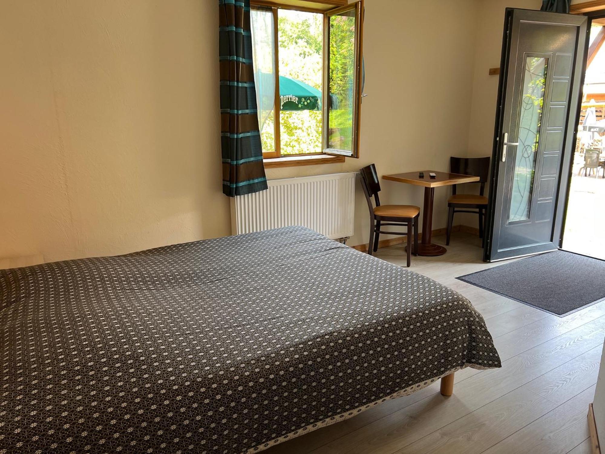 Auberge Restaurant La Roseraie Grandrupt Kültér fotó